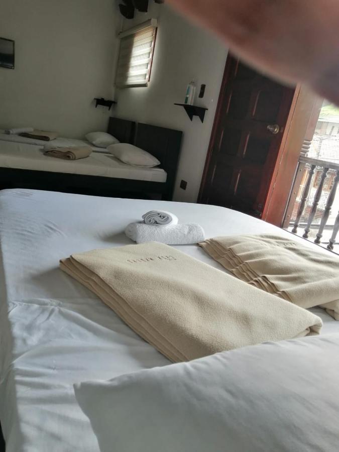 Hotel Boutique Babilonia Manizales Bagian luar foto